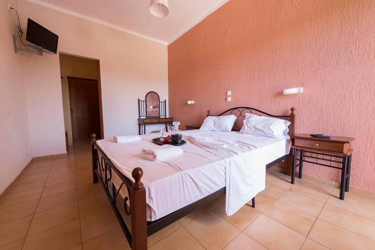 Galaxy Hotel Argostoli  Ngoại thất bức ảnh